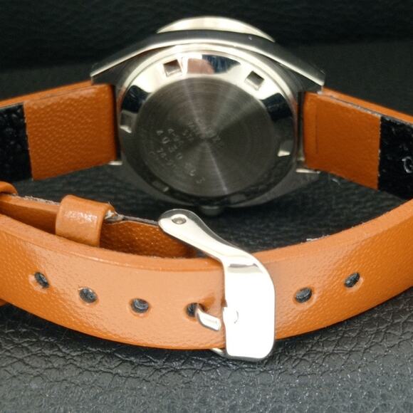 Vintage 1973 Citizen Automatic Womans Silver Watch W/daydate & Gold accents main image 10